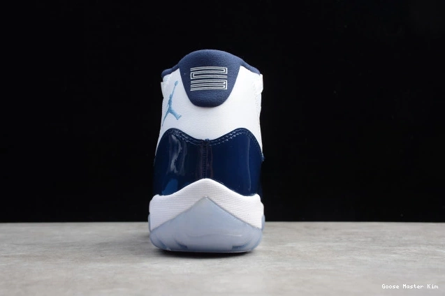 Air 11 378037-123 Retro Midnight Jordan Navy 0711
